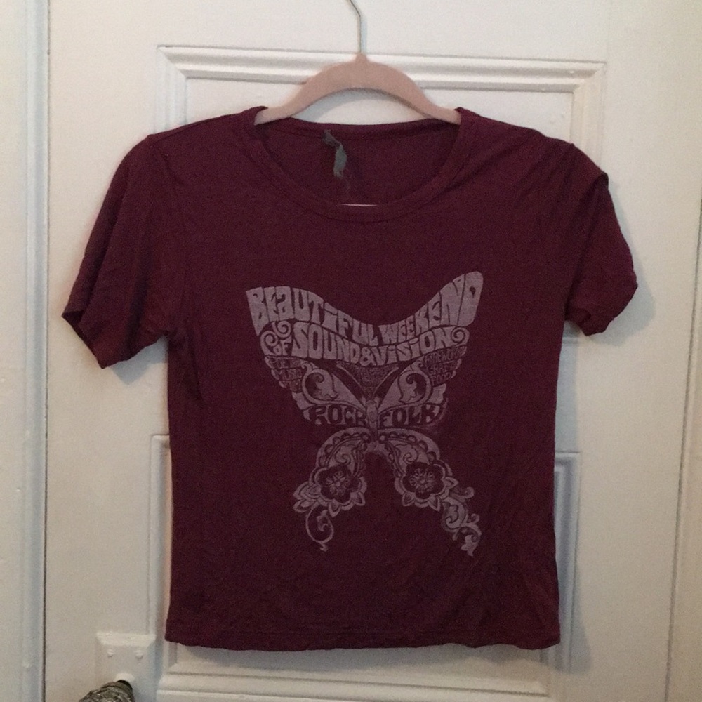 AE crop top
